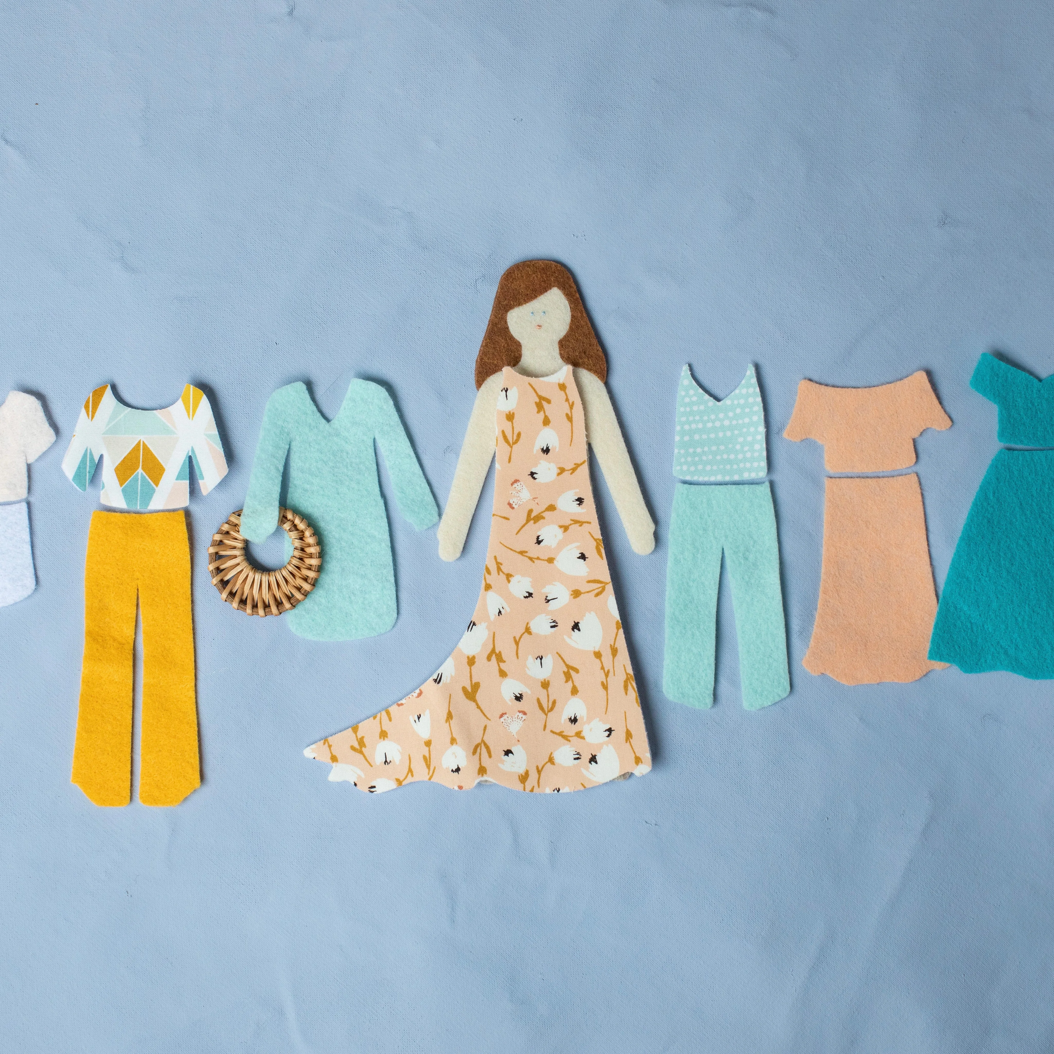 Felt Doll Deluxe Set - Two Ways - Image 4