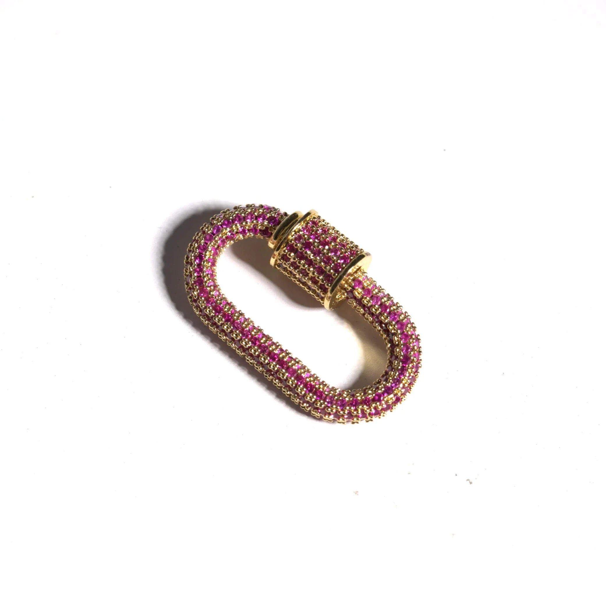 Skinny Link Carabiner Chain - Image 4